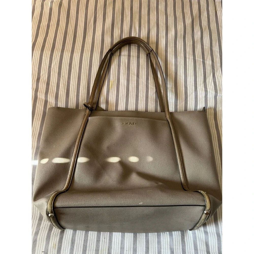 TUMI Tote Bag - Picture 7 of 12